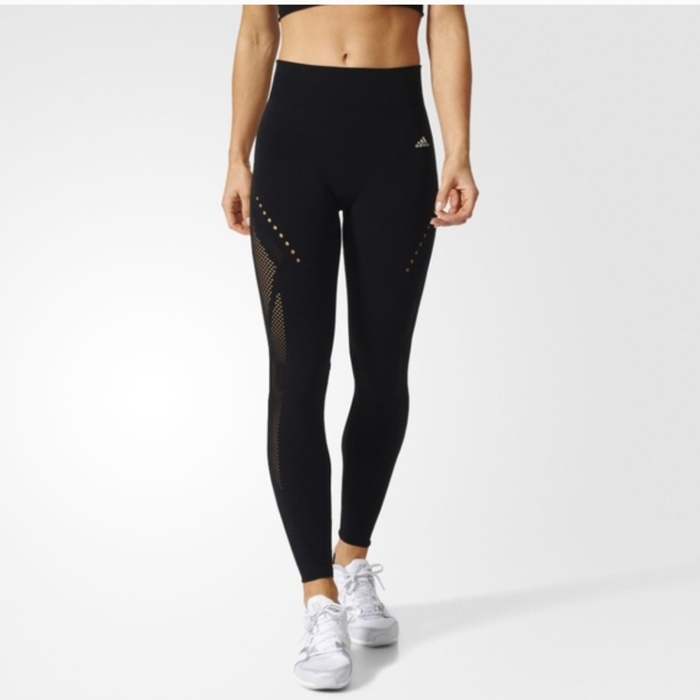 In Search of Adidas Warp Knit Leggings!! Size M or S, Black